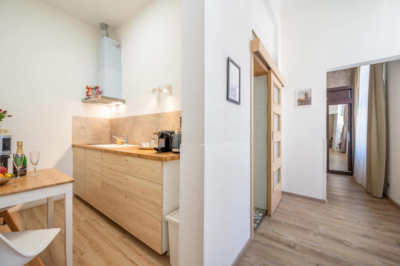 Premium Wenceslas Square Apartments Praga Esterno foto
